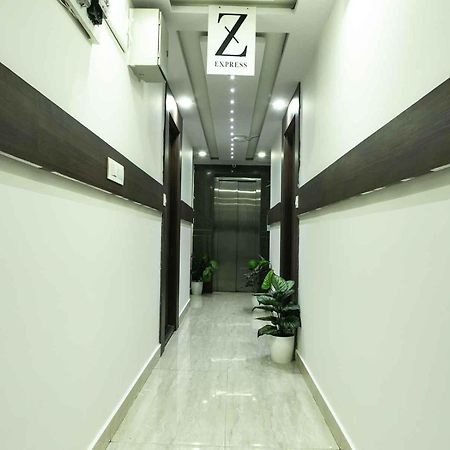 Готель Z Express Enzyme Бенґалуру Екстер'єр фото